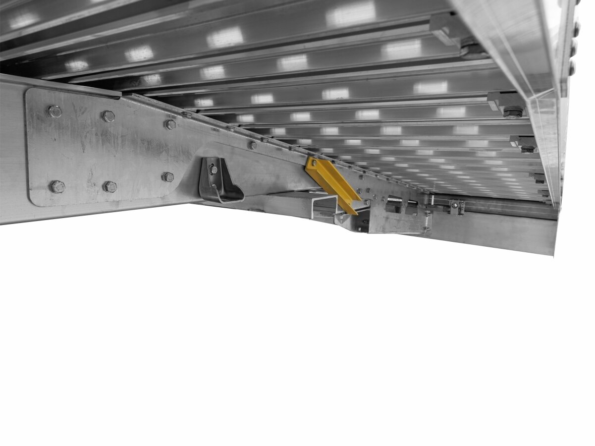 przedłużenie ramy lawety IVECO Daily 2025 metalowa konstrukcja